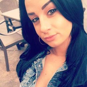 Meet your Posher, Kara